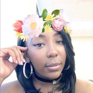 Meet your Posher, Davunda